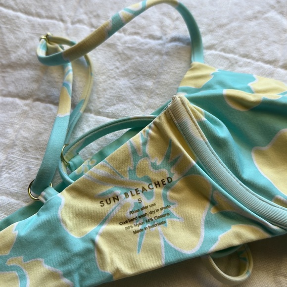 Sun bleached swim bikini top - Picture 3 of 3